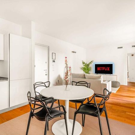 Apartmán Modern With Terrace & Garage By Ndp Rent Milán Exteriér fotografie