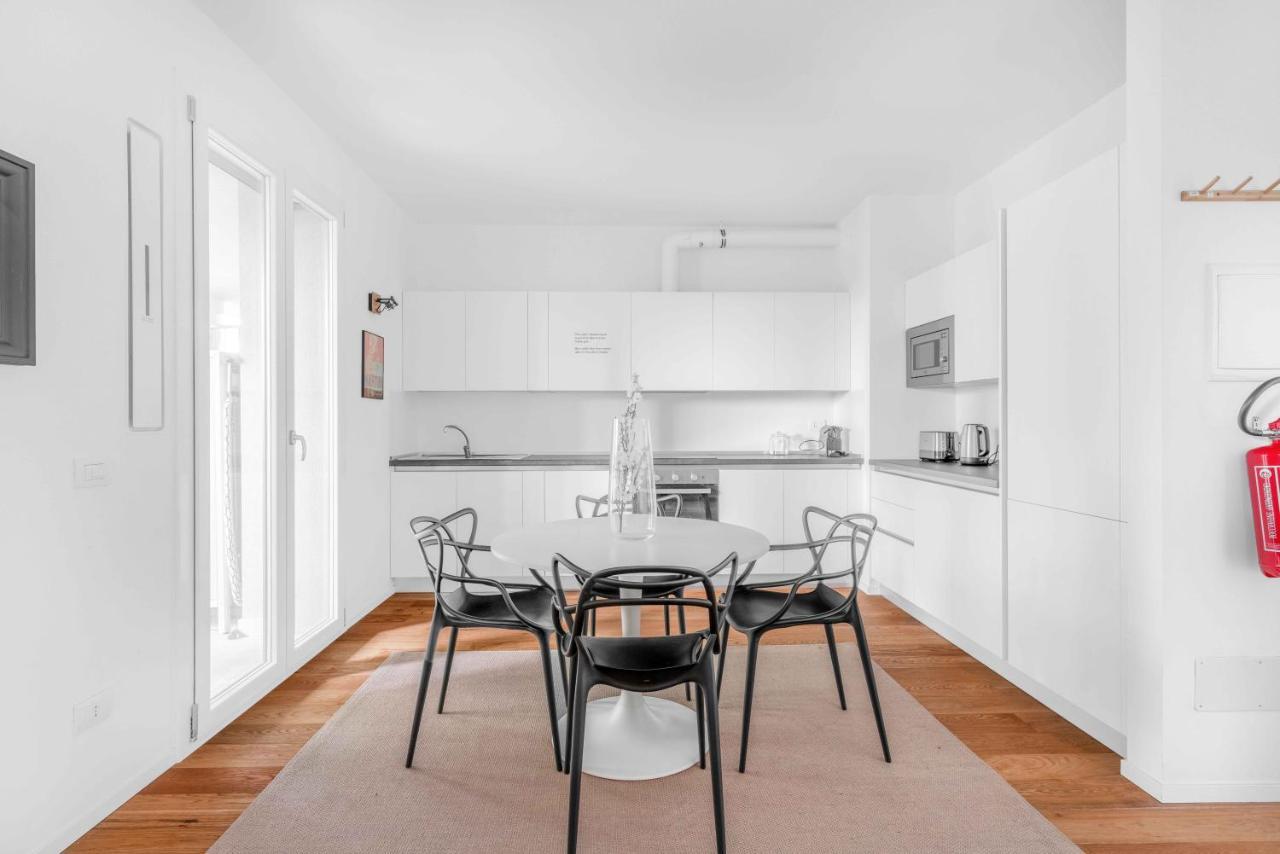 Apartmán Modern With Terrace & Garage By Ndp Rent Milán Exteriér fotografie